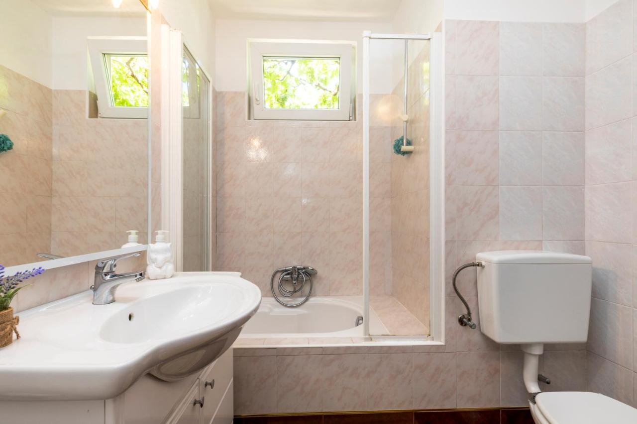 Apartman Maya Mali Lošinj Dış mekan fotoğraf